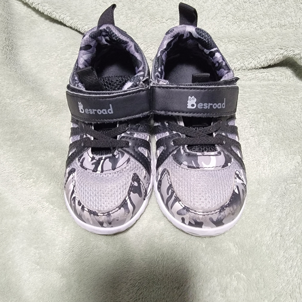 Kids Camouflage Sneakers - Gray